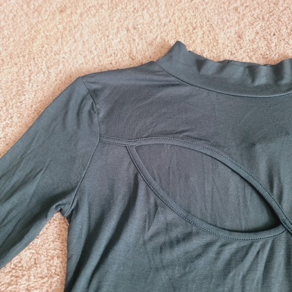 NWT Boohoo Bodysuit 2 - Picture 2 of 7